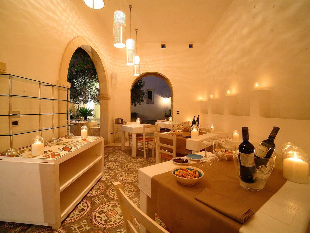 Don Totu - Dimora Storica Bed & Breakfast San Cassiano  Екстериор снимка